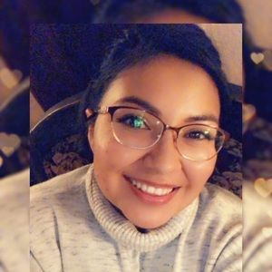 Meet your Posher, Karin